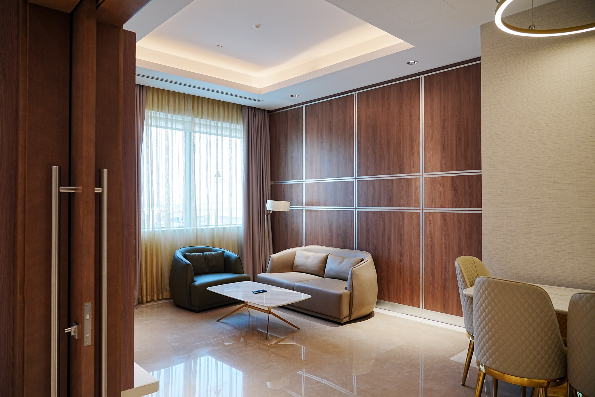 Supreme Suite 2